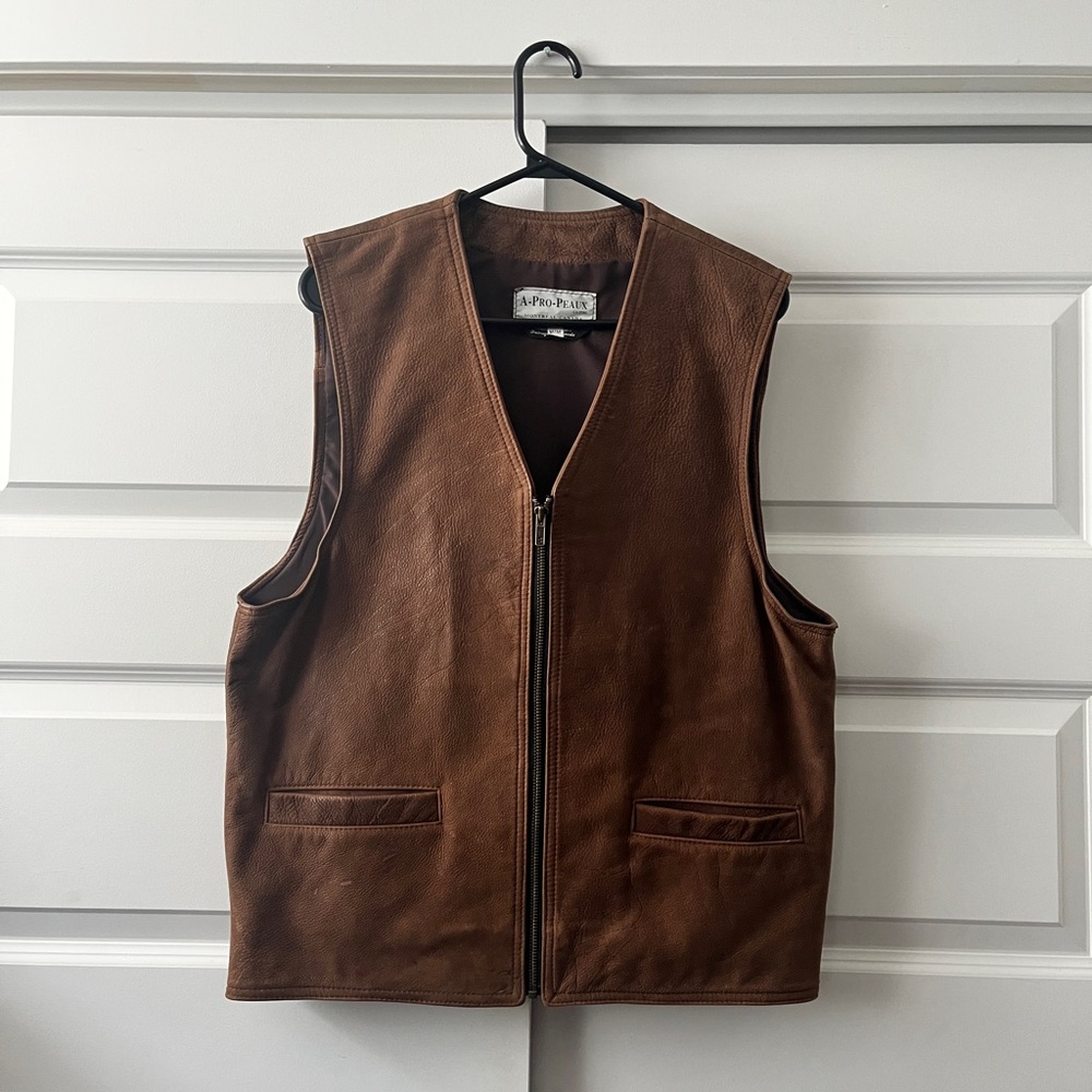 Vintage 100% Leather Vest - Unisex S | Women’s M